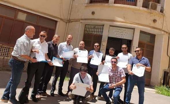 تسليم شهادات التخرج لأول دفعة ماستر لجامعة التكوين المتواصل