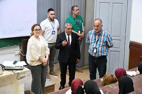 مدير الجامعة في زيارة تفقدية إلى مركز الجزائر شرق