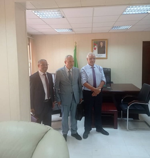 تنصيب مدير جامعة التكوين المتواصل البروفيسور يحي جعفري