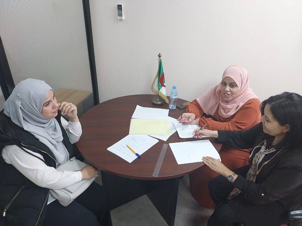  اجتماع لجنة الانتقاء الاولي لحاملي المشاريع بمركز تطوير المقاولاتية لجامعة التكوين المتواصل ديدوش مراد