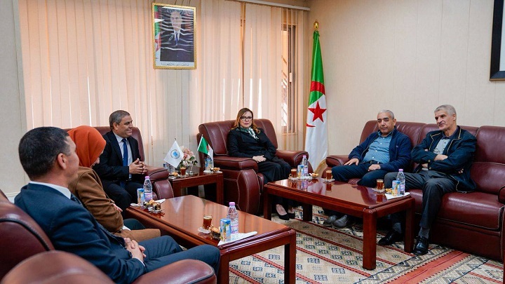  استقبال مدير الجامعة للسيدة رئيس السلطة العليا للشفافية والوقاية من الفساد ومكافحته