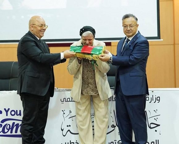حضور مدير الجامعة مراسم إطلاق تسمية المجاهد العقيد يوسف الخطيب على جامعة علوم الصحة
