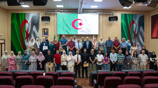 اختتام الدورة الأولى للتكوين المكثف في اللغة الانجليزية لفائدة أساتذة جامعة علوم الصحة