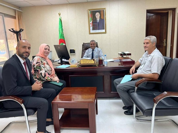 تكليف السيد عياد عبد السلام بتسيير الأمانة للجامعة