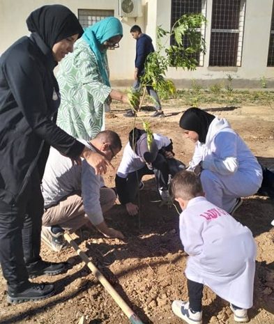  مشاركة جامعة التكوين المتواصل بمختلف مراكزها في الحملة الوطنية للتشجير