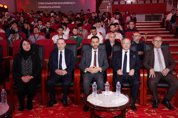  مشاركة مدير الجامعة في مراسم إختتام الهاكاثون الوطني للإبتكار ” innov Tech “