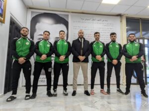 تهنئة مدير الجامعة لفريق كرة القدم لجامعة التكوين المتواصل