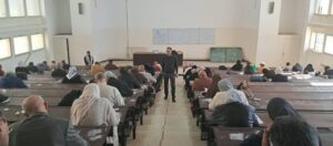 امتحانات ليسانس انجليزية دفعة الاساتذة الجامعيين بمركز بوزريعة