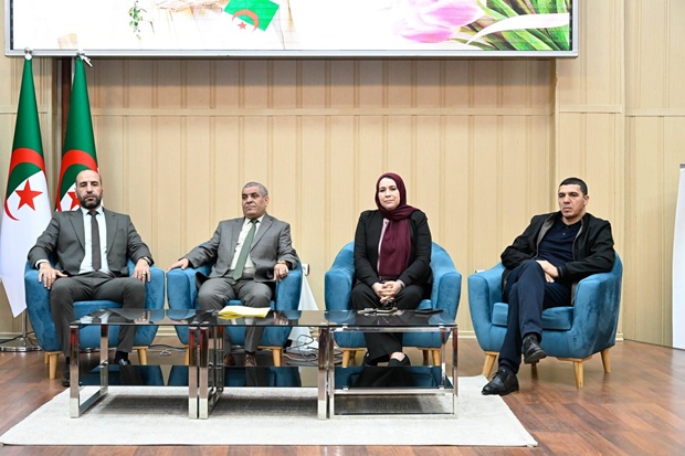  جامعة التكوين المتواصل تحيي اليوم العالمي للمرأة وتثمن دورها في تحقيق التميز والجودة