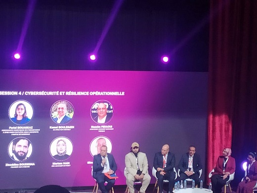 مشاركة مركز دعم التكنولوجيا والابتكار للجامعة في افتتاح الدورة الرابعة لمنتدى تكنولوجيا المعلومات والاتصالات CTO FORUM